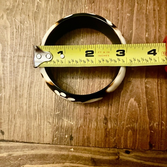 Bangle Bracelet Elephant Design High Gloss Finish Boho Jewelry - Picture 4 of 4